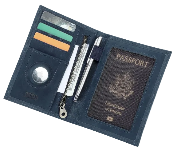 Metro Travel Wallet